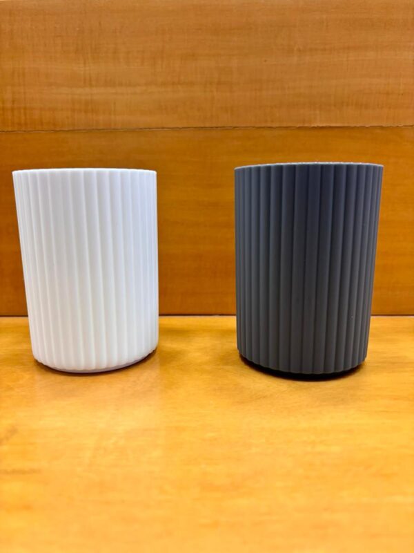 WhatsApp Image 2026-09-08 at 19.42.00 (1) Vaso Organizador Multiuso Blanco/Gris